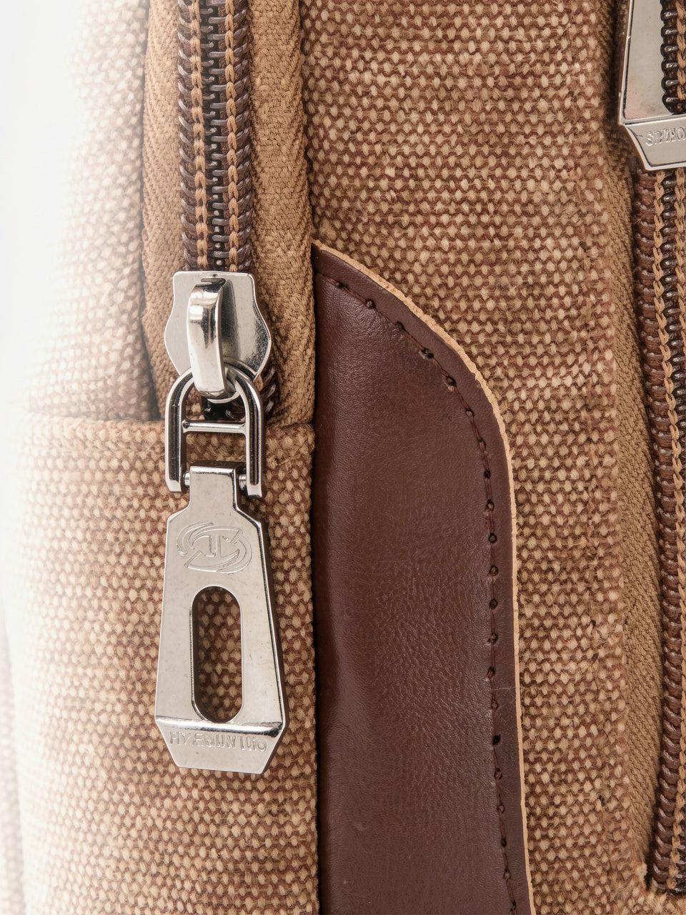 Petite Sacoche en Toile Bandoulière Zippée pour Homme - 10