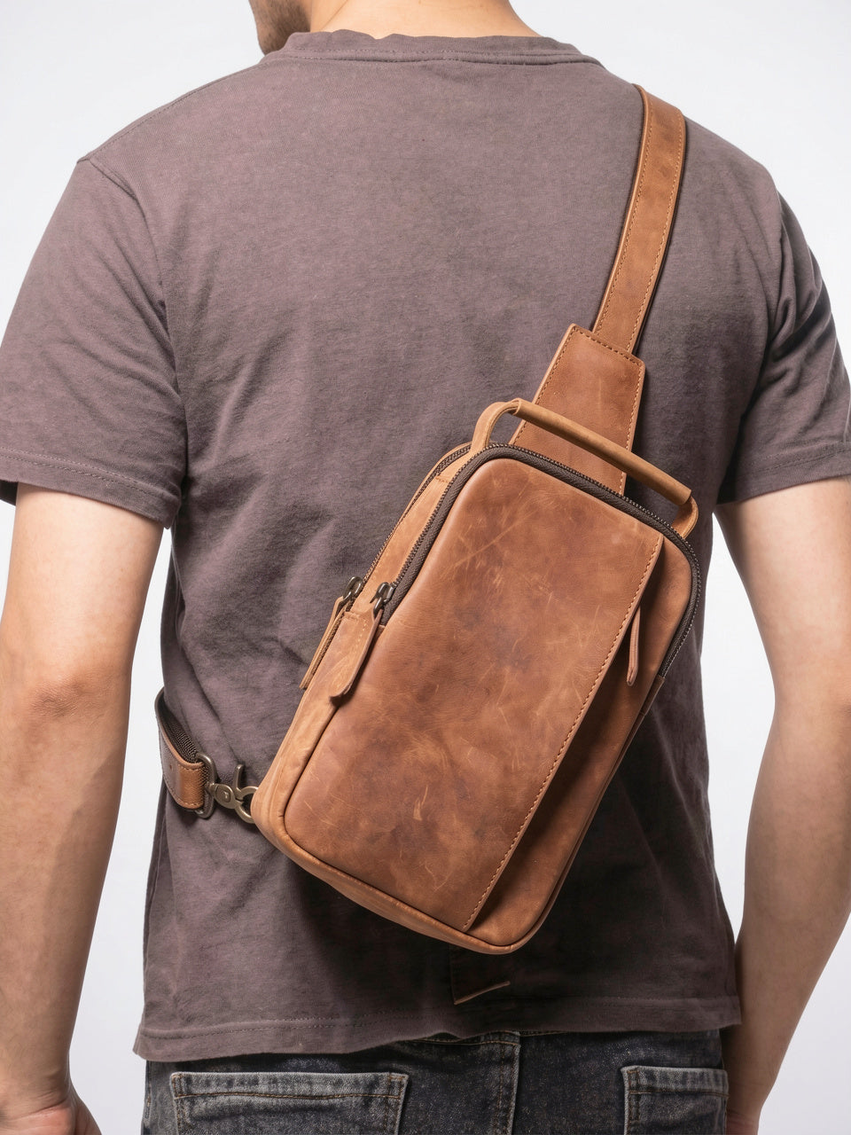Sacoche Poitrine Bandoulière Homme Cuir Portée Zippée Compacte - 2